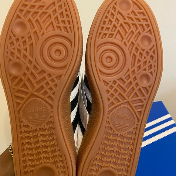 Womens Adidas Spezial Cream and Black Sneakers Sz 12 - Picture 5 of 7